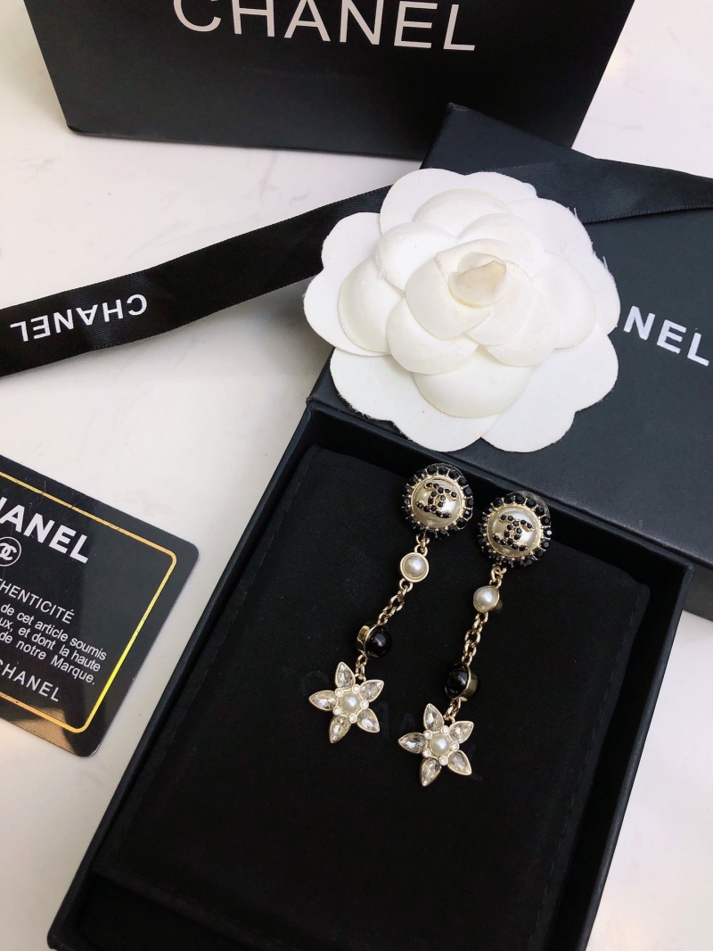 Ch**el earrings